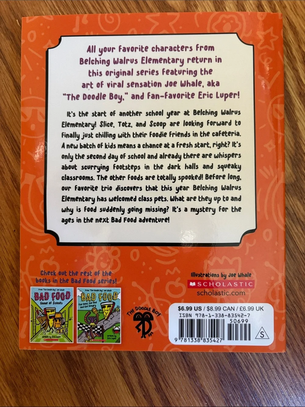 Scholastic Bad Food: Mission Impastable — Green and Aqua Cover